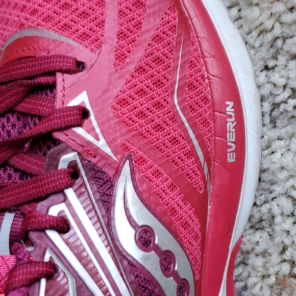 Soucony Everun Ride 9 Running Shoe Size 7 - Picture 8 of 10
